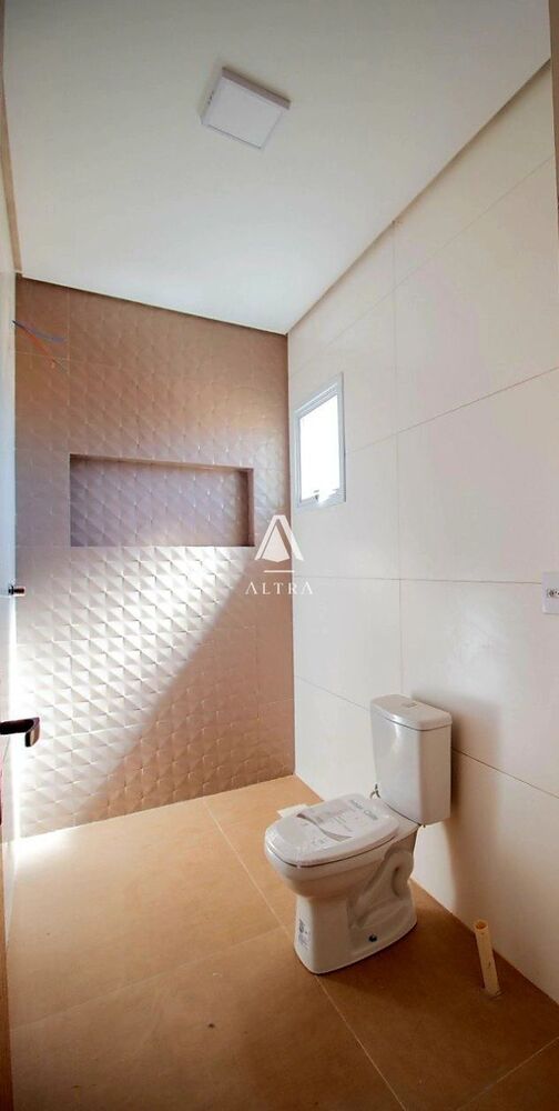 Sobrado à venda com 3 quartos, 144m² - Foto 2