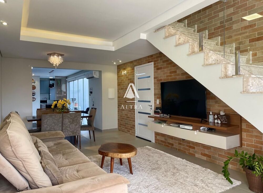 Casa, 3 quartos, 137 m² - Foto 2