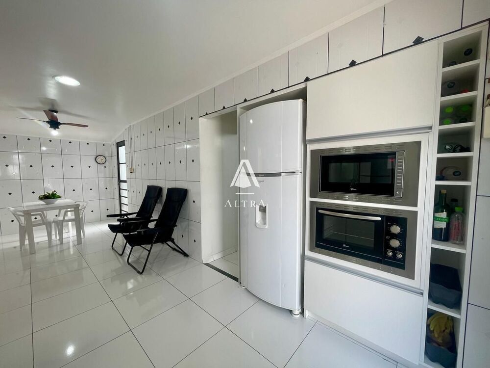 Casa, 3 quartos, 136 m² - Foto 3