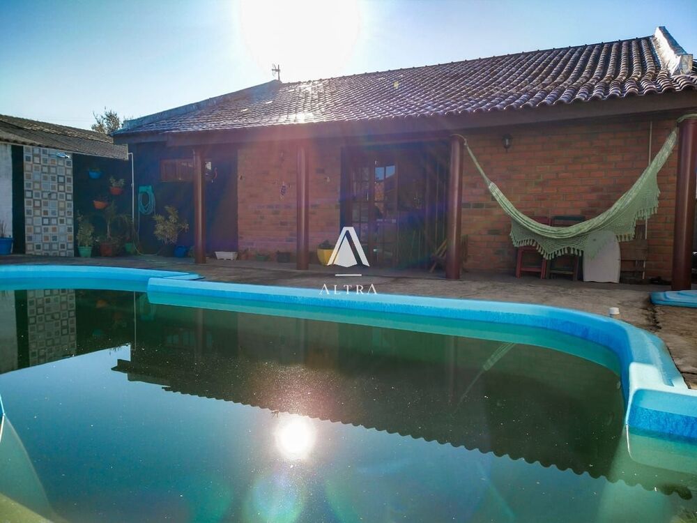 Casa, 2 quartos, 82 m² - Foto 1