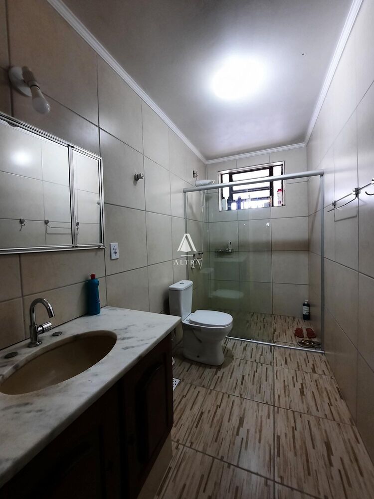 Casa, 5 quartos, 288 m² - Foto 3