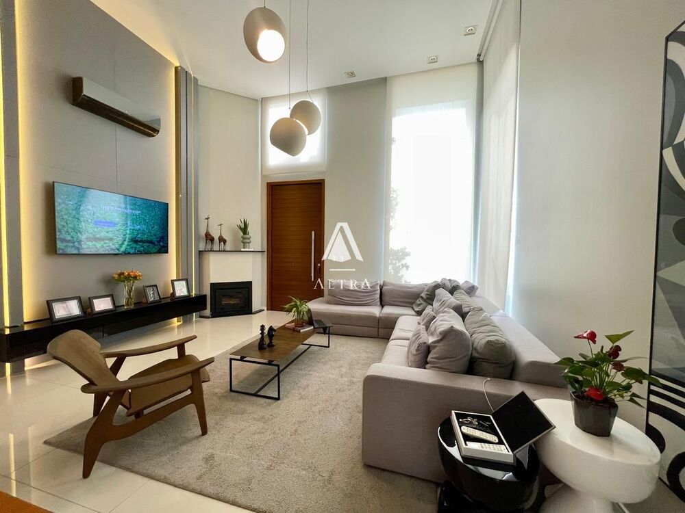 Casa de Condomínio à venda com 3 quartos, 170m² - Foto 1