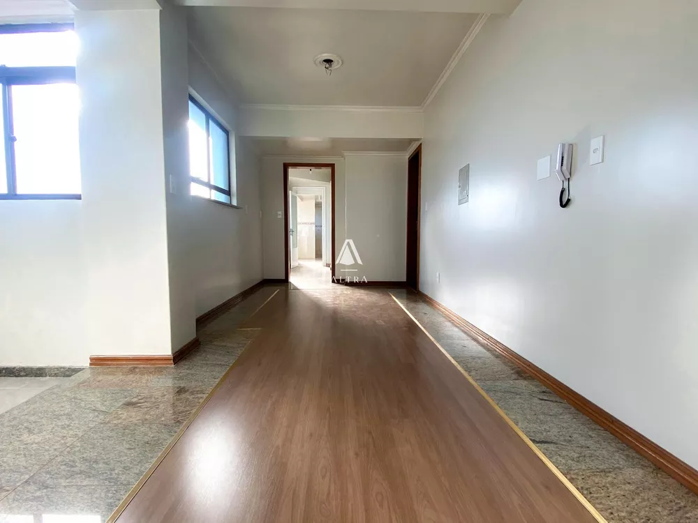 Apartamento à venda com 5 quartos, 341m² - Foto 3