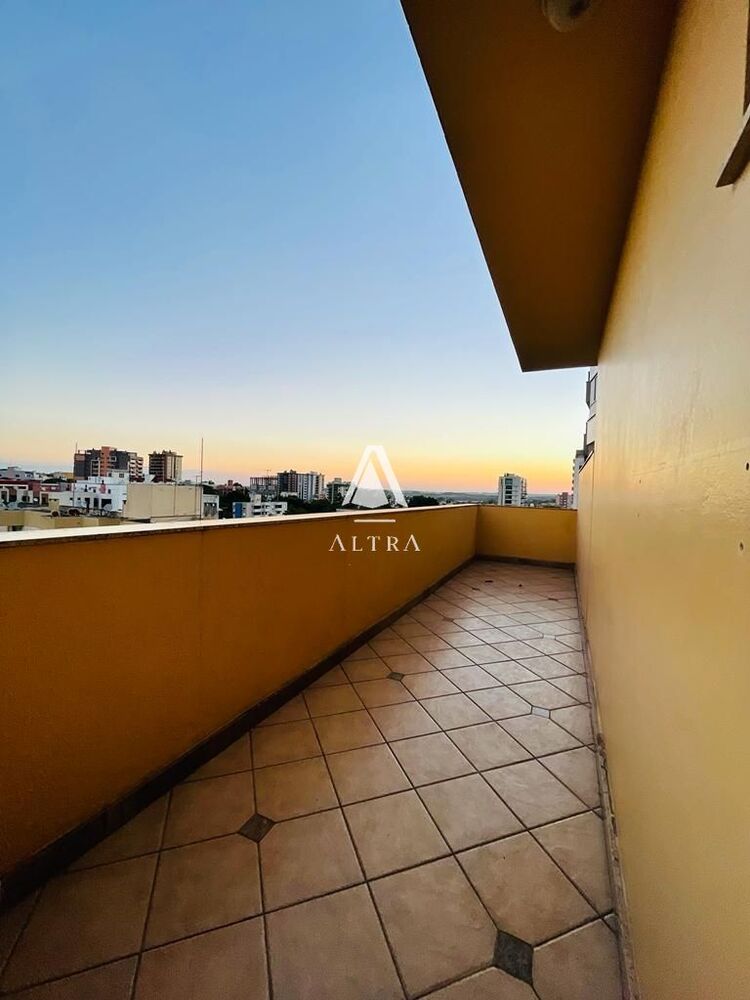 Apartamento, 3 quartos, 141 m² - Foto 1