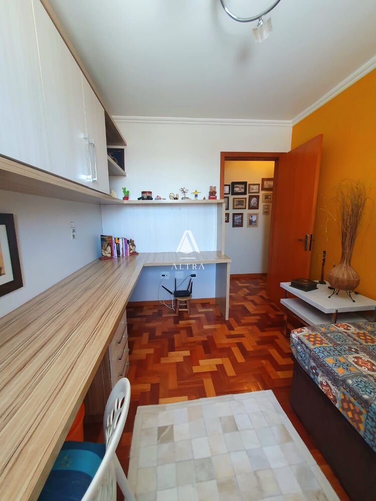 Apartamento à venda com 3 quartos, 106m² - Foto 7