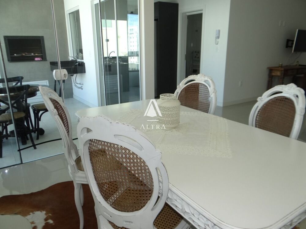 Apartamento, 3 quartos, 122 m² - Foto 3
