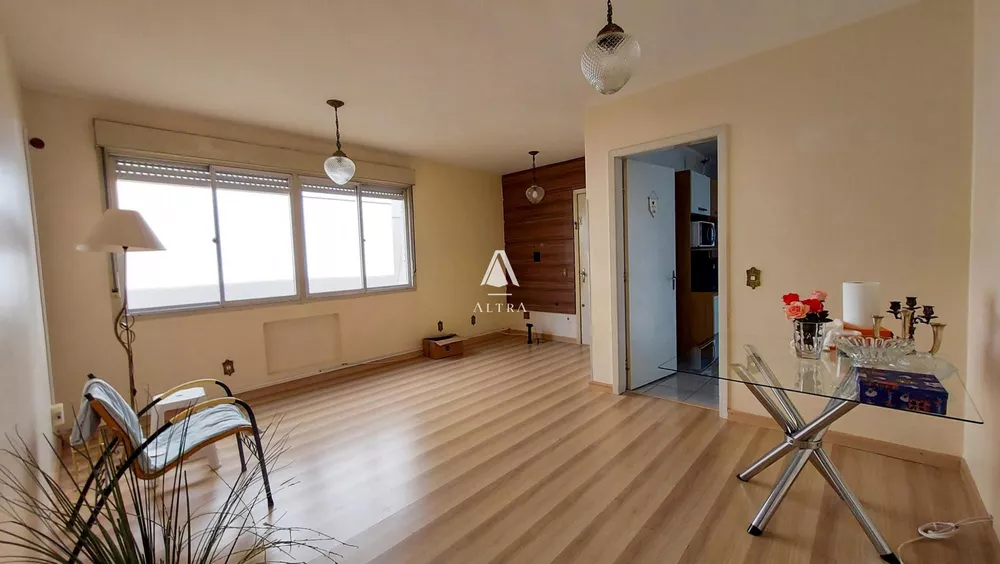 Apartamento à venda com 2 quartos, 82m² - Foto 2