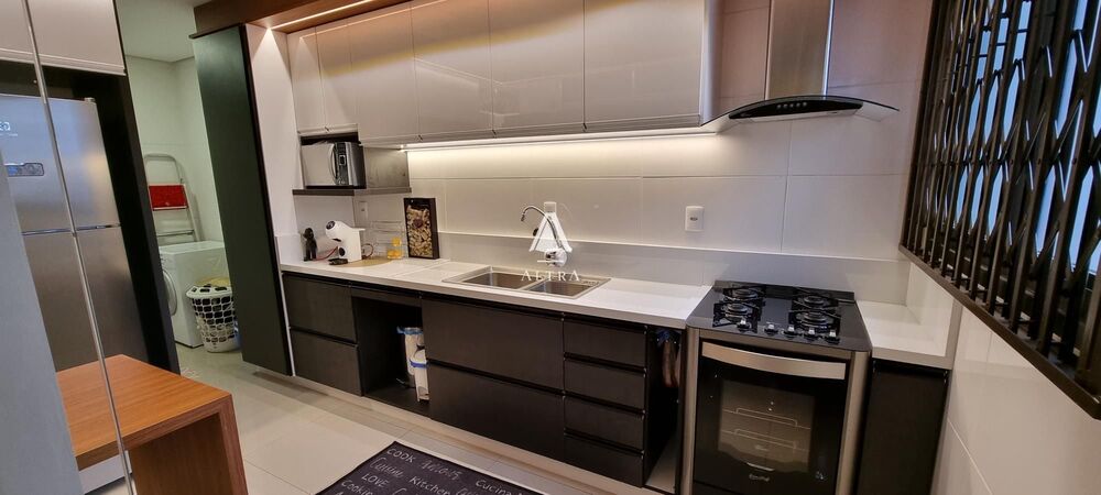 Apartamento à venda com 3 quartos, 130m² - Foto 12