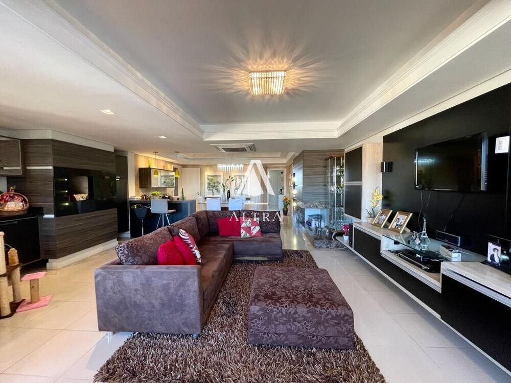 Apartamento, 3 quartos, 187 m² - Foto 1