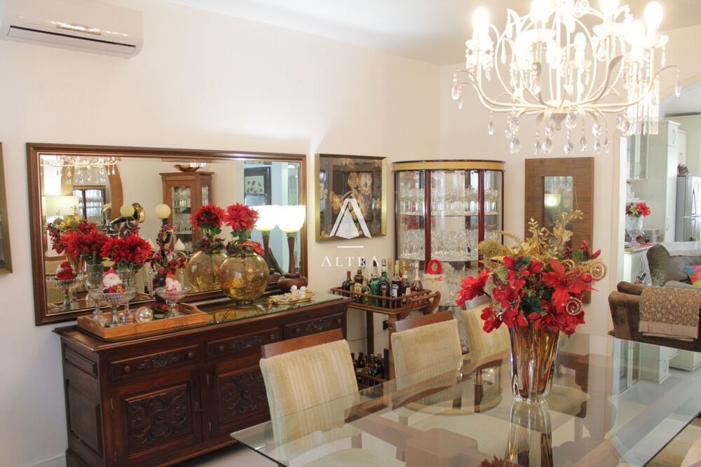 Casa, 4 quartos, 700 m² - Foto 1