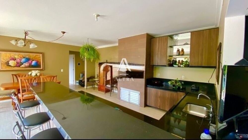 Casa, 4 quartos, 211 m² - Foto 4
