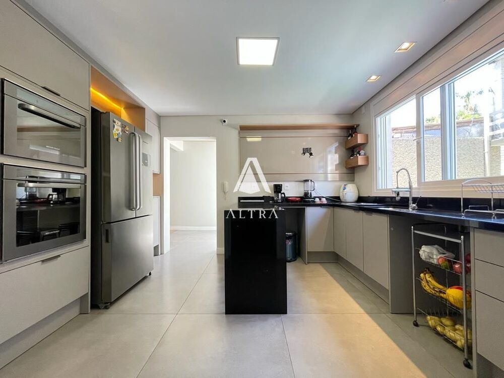 Casa, 4 quartos, 342 m² - Foto 12