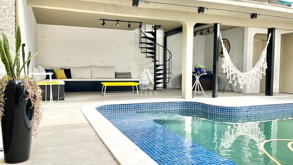 Casa, 4 quartos, 342 m² - Foto 8