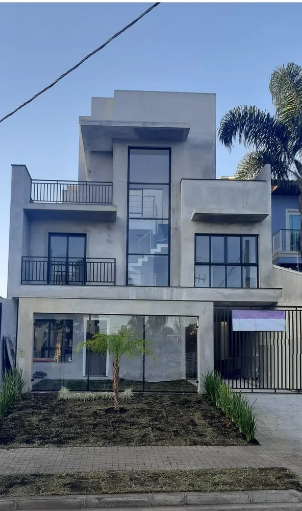 Sobrado, 3 quartos, 166 m² - Foto 1