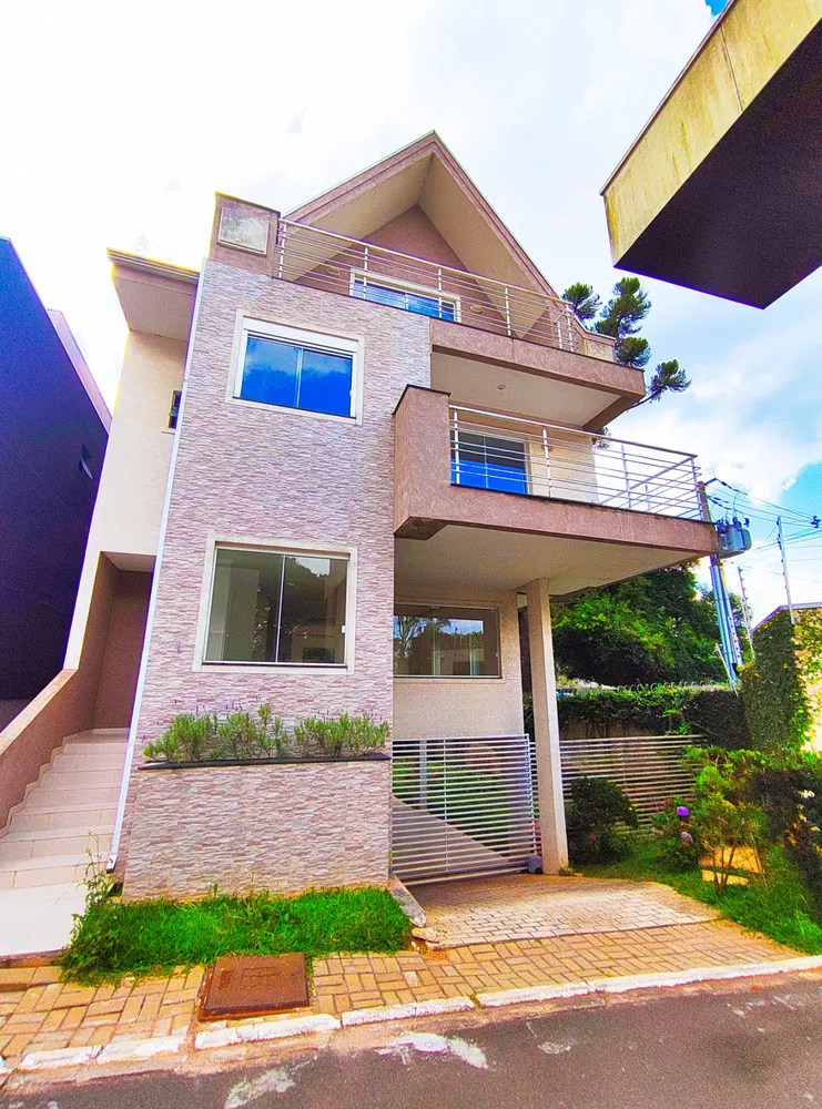 Sobrado, 4 quartos, 307 m² - Foto 1