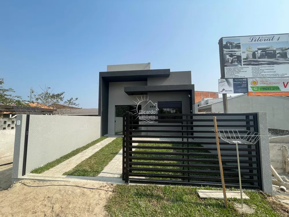 Casa à venda com 2 quartos, 65m² - Foto 3