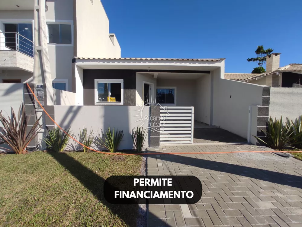 Casa à venda com 2 quartos, 61m² - Foto 1