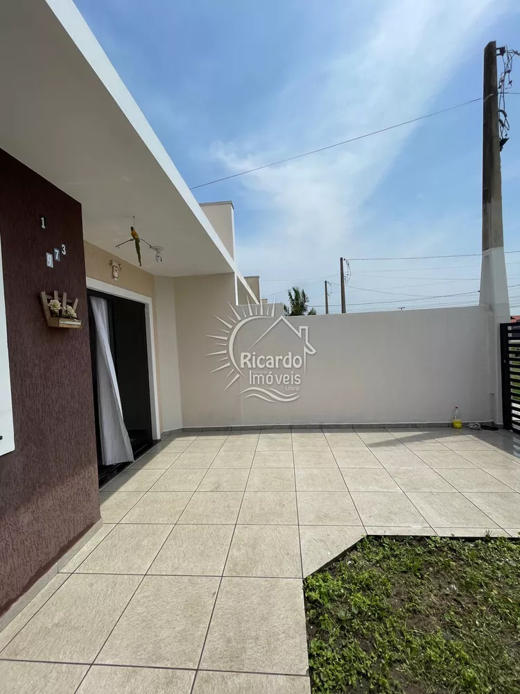 Casa à venda com 2 quartos, 46m² - Foto 4