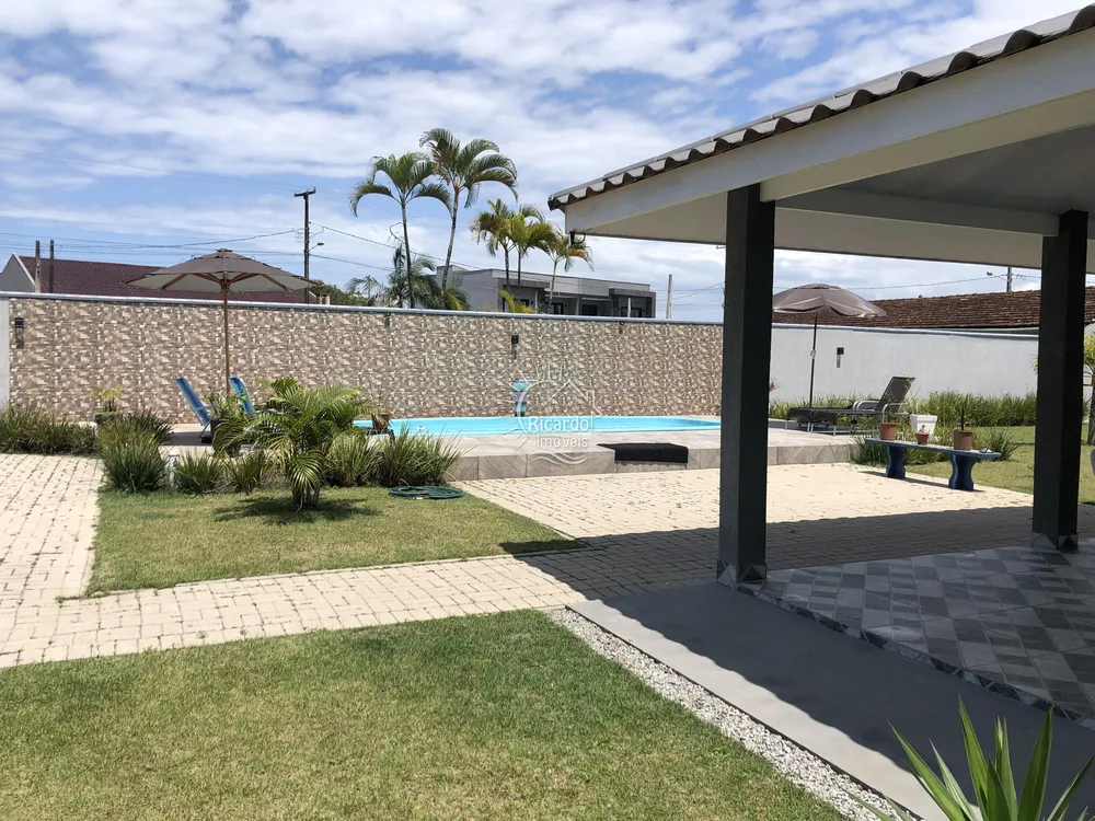 Casa, 4 quartos, 221 m² - Foto 3