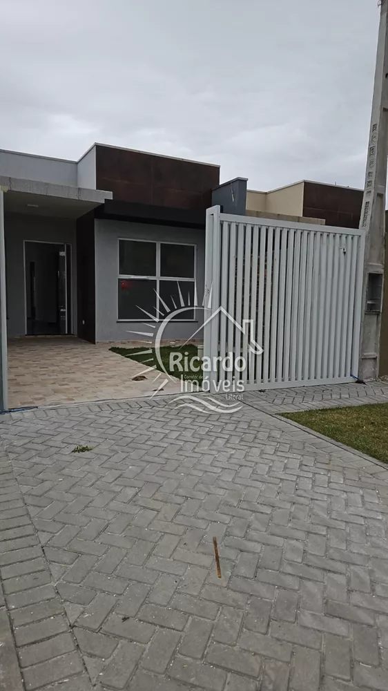 Casa à venda com 3 quartos, 75m² - Foto 3