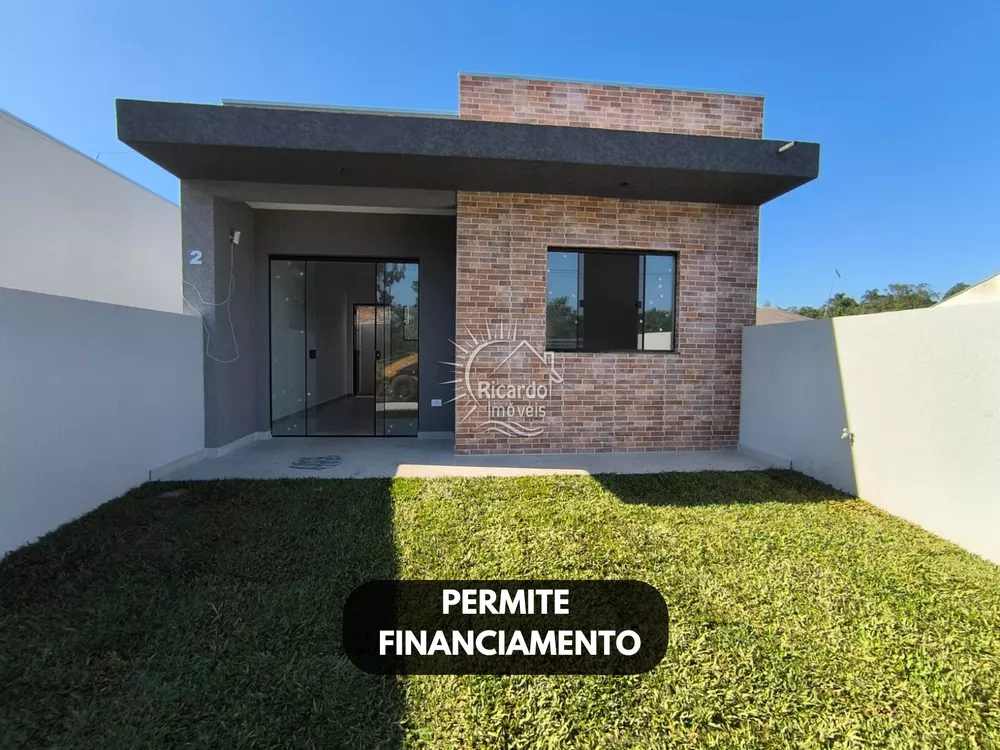 Casa à venda com 2 quartos, 52m² - Foto 1