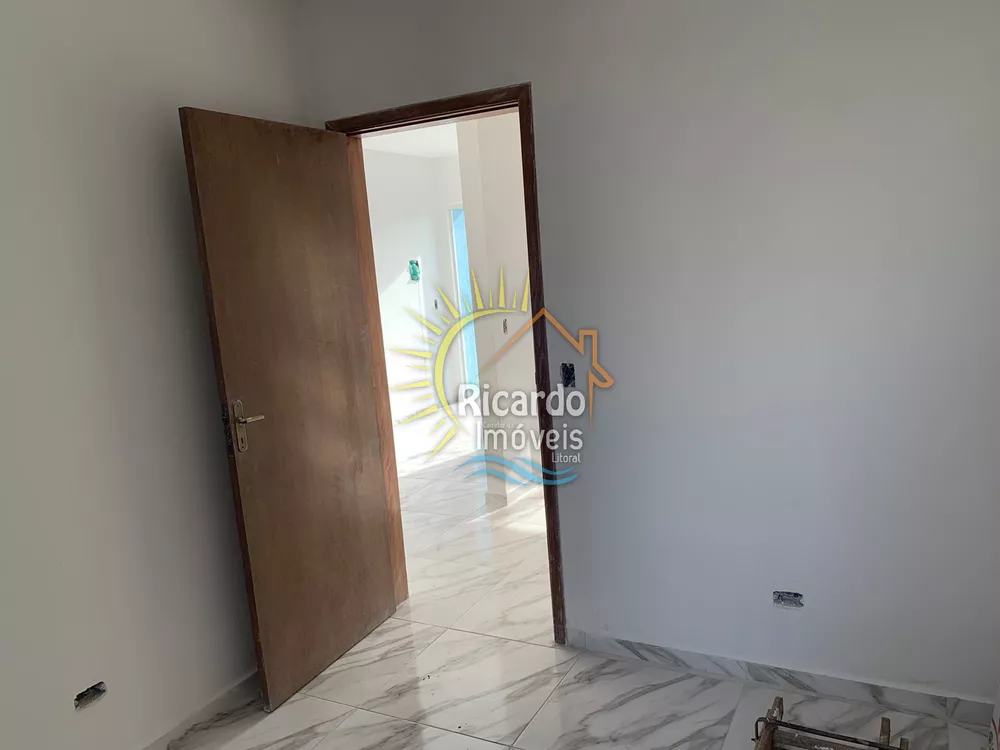 Casa à venda com 3 quartos, 66m² - Foto 15