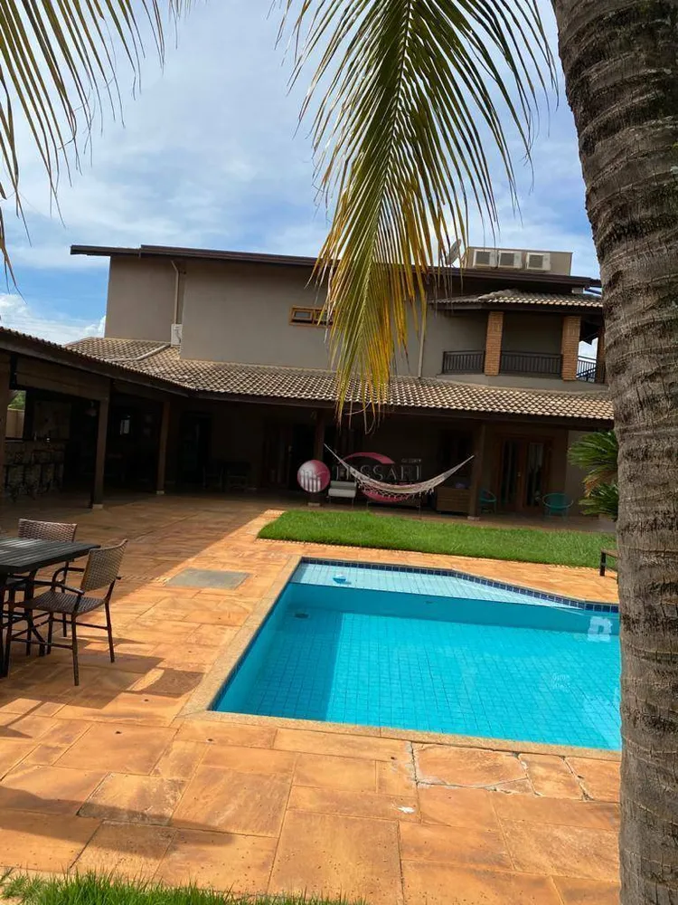 Casa, 4 quartos, 600 m² - Foto 1