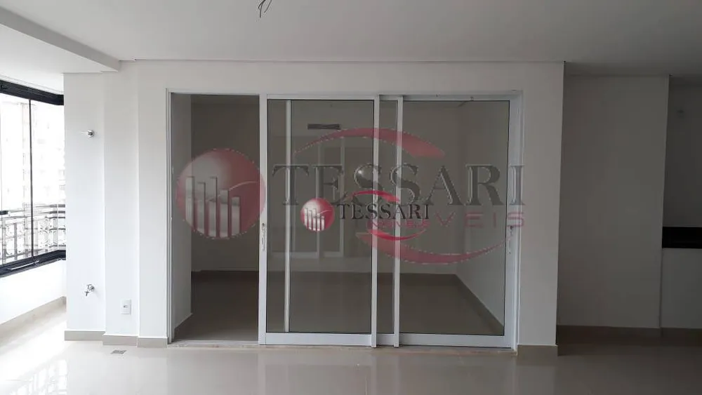 Apartamento, 3 quartos, 260 m² - Foto 4