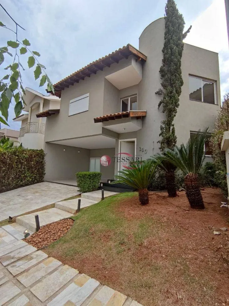 Casa, 3 quartos, 308 m² - Foto 1