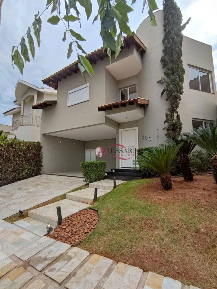 Casa, 3 quartos, 308 m² - Foto 2
