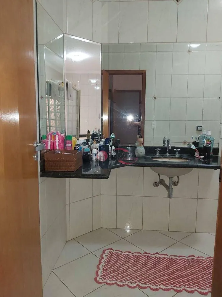 Casa, 3 quartos, 164 m² - Foto 4