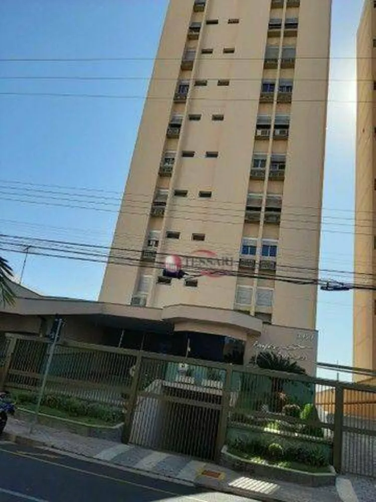 Apartamento, 3 quartos, 180 m² - Foto 1