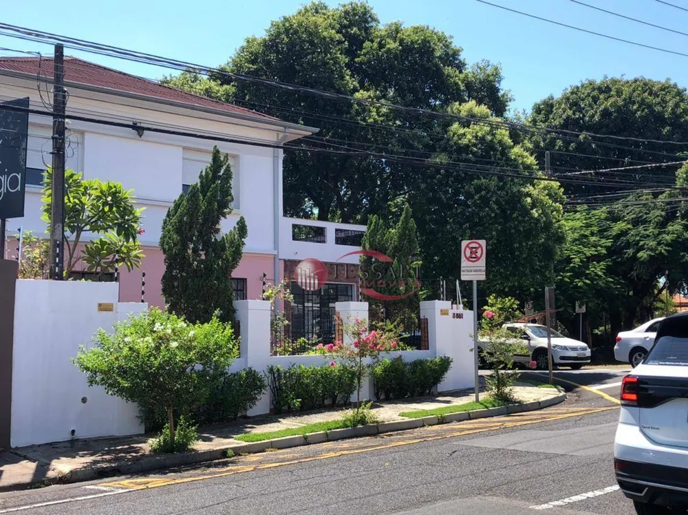 Casa, 8 quartos, 265 m² - Foto 1