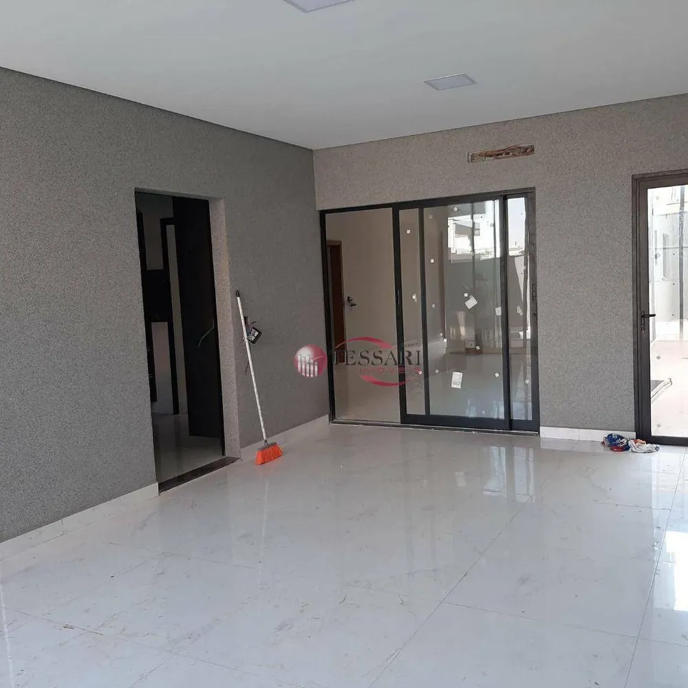Casa, 3 quartos, 250 m² - Foto 3