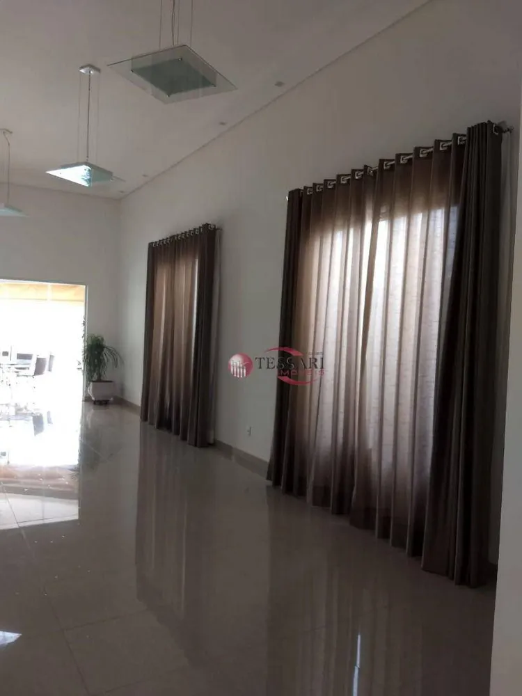 Casa, 3 quartos, 250 m² - Foto 4