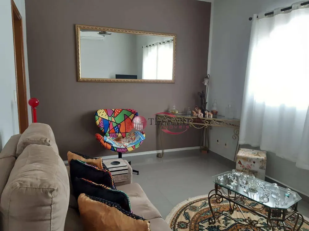 Casa, 2 quartos, 160 m² - Foto 1