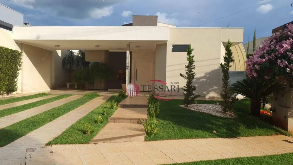 Casa, 3 quartos, 200 m² - Foto 1