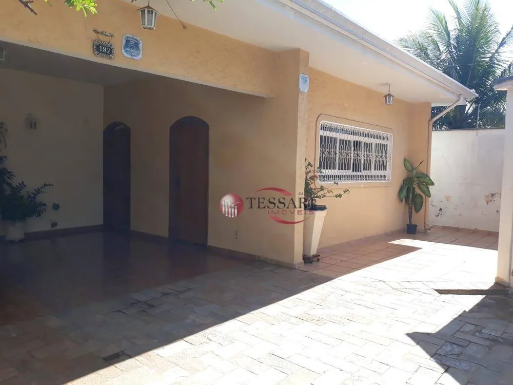 Casa, 4 quartos, 300 m² - Foto 3