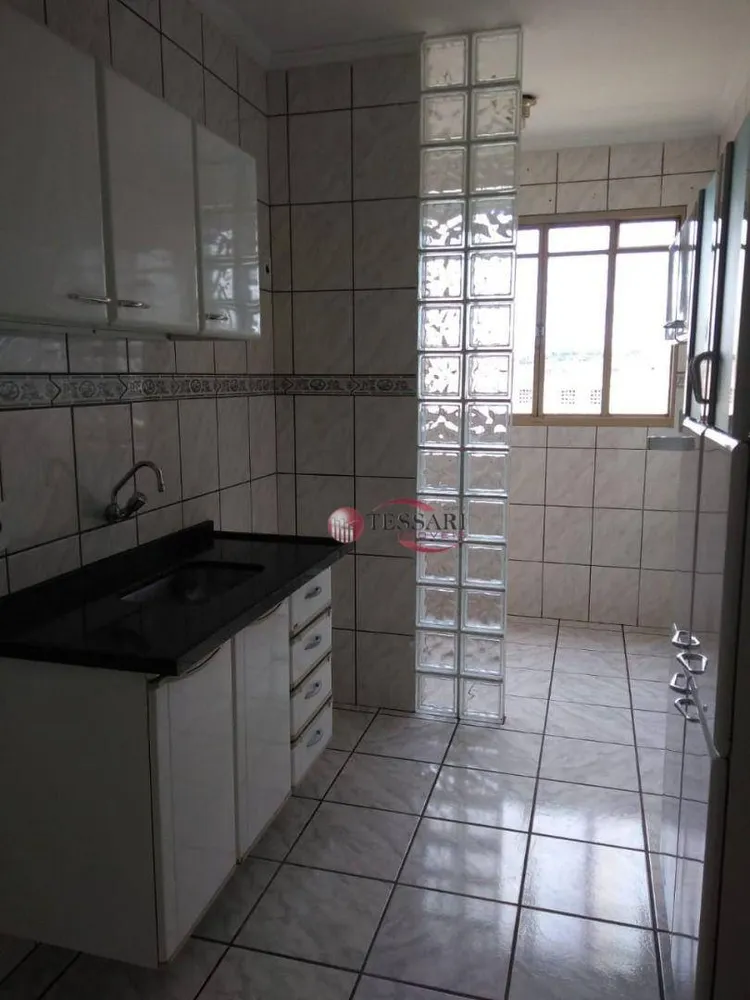 Apartamento, 3 quartos, 70 m² - Foto 2