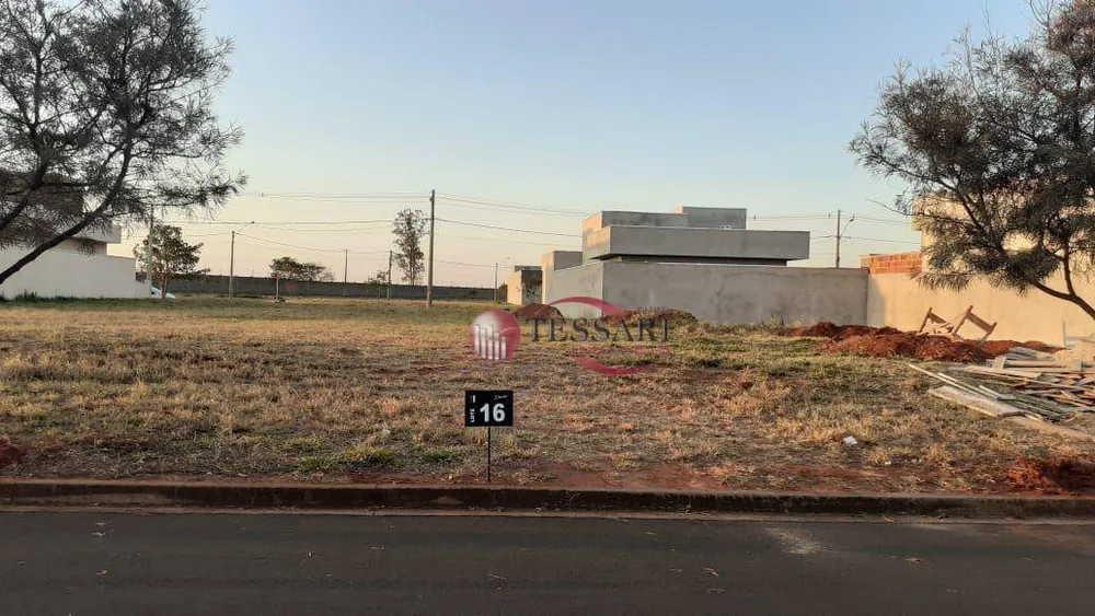 Loteamento e Condomínio, 275 m² - Foto 1