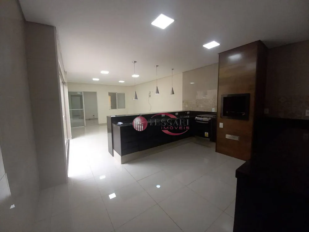 Casa, 2 quartos, 90 m² - Foto 1