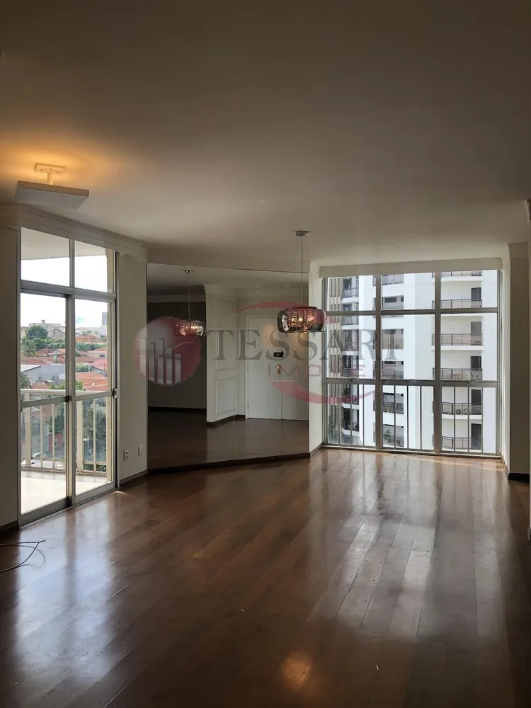Apartamento, 3 quartos, 130 m² - Foto 2