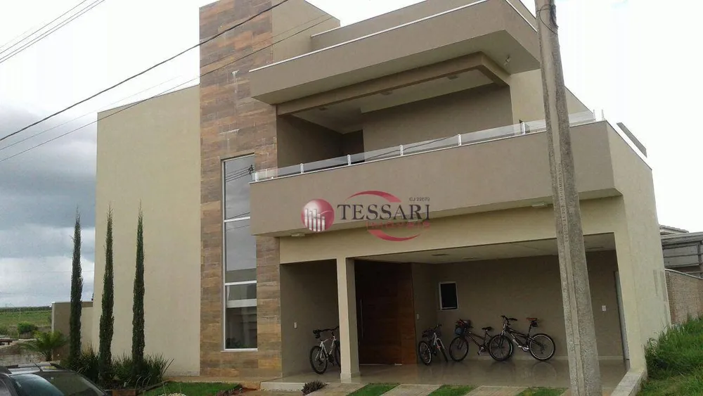 Casa, 3 quartos, 356 m² - Foto 1