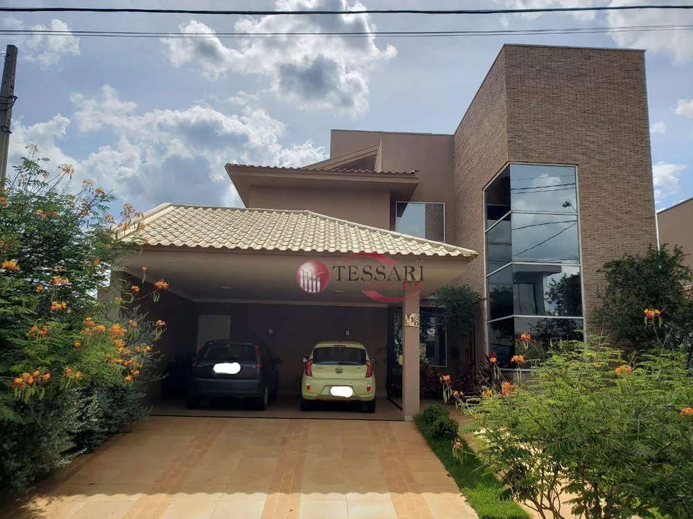 Casa, 4 quartos, 292 m² - Foto 1