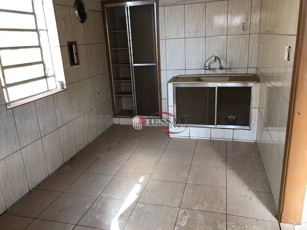 Casa, 3 quartos, 200 m² - Foto 3