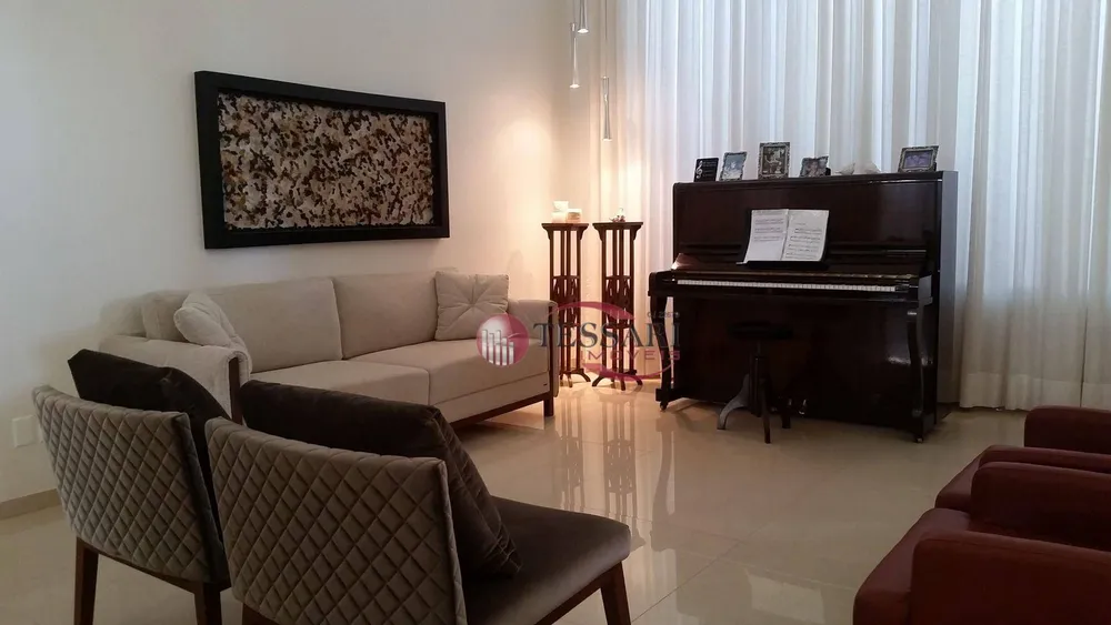 Casa, 4 quartos, 355 m² - Foto 3