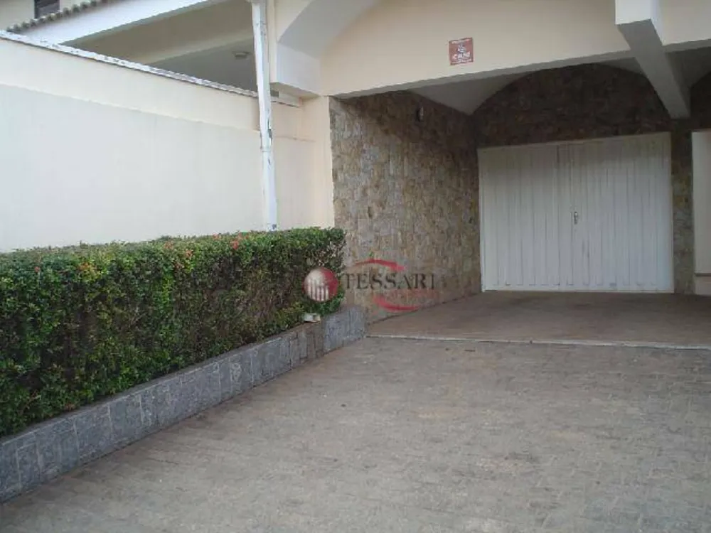 Casa, 4 quartos, 340 m² - Foto 2