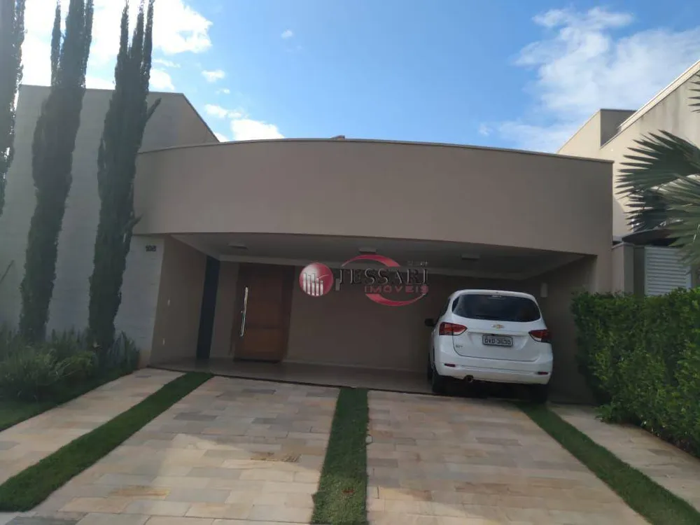 Casa, 3 quartos, 250 m² - Foto 1
