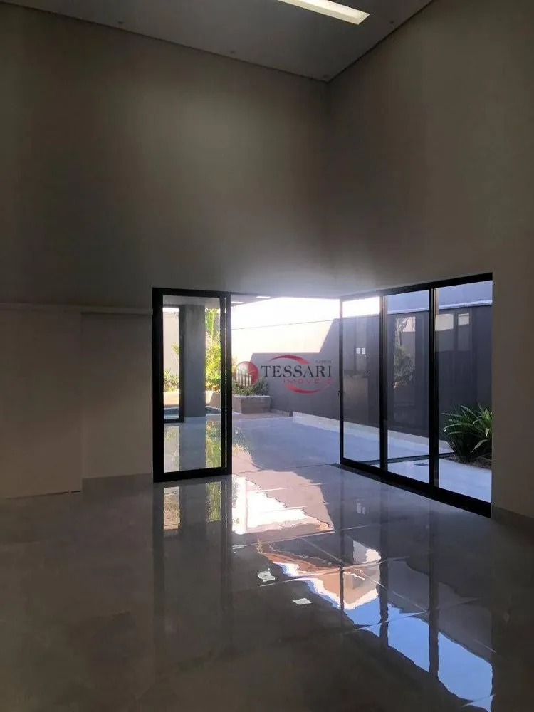 Casa, 3 quartos, 250 m² - Foto 4