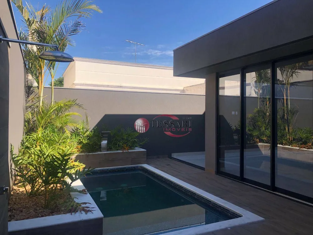 Casa, 3 quartos, 250 m² - Foto 1